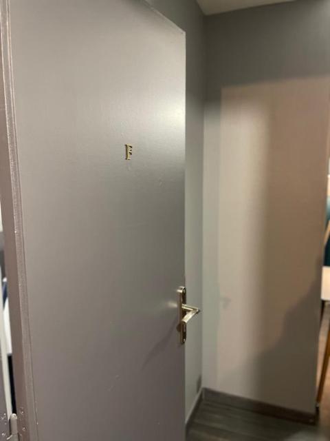 Appartement Huanlili نوايير-سور-شير المظهر الخارجي الصورة